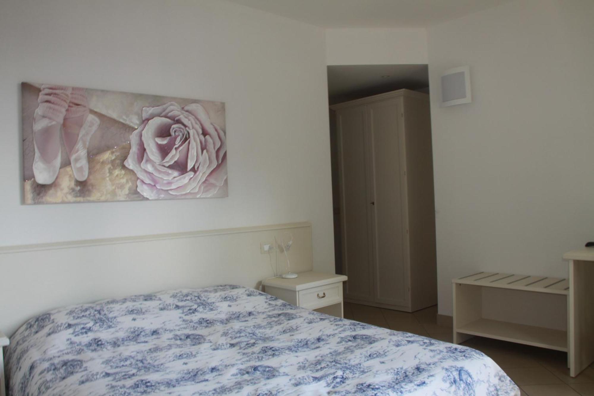 Agriturismo Nonna Bettina Moniga del Garda Phòng bức ảnh