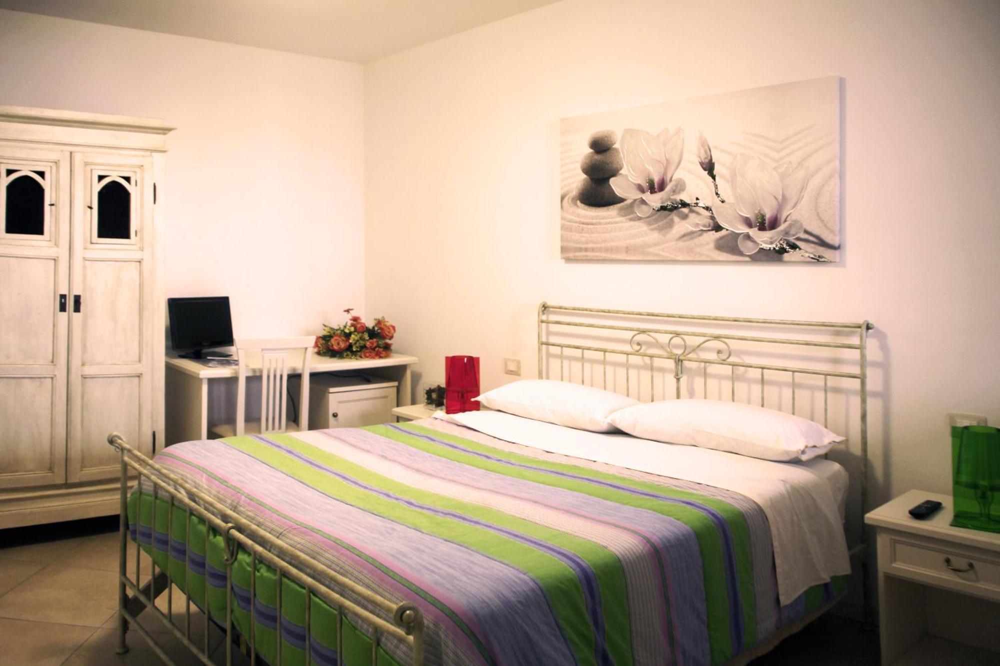 Agriturismo Nonna Bettina Moniga del Garda Phòng bức ảnh